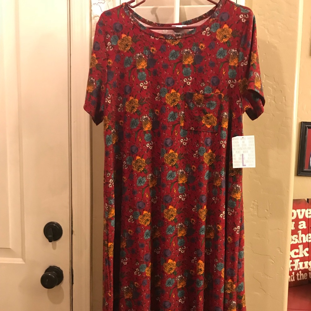 LuLaRoe Carly
